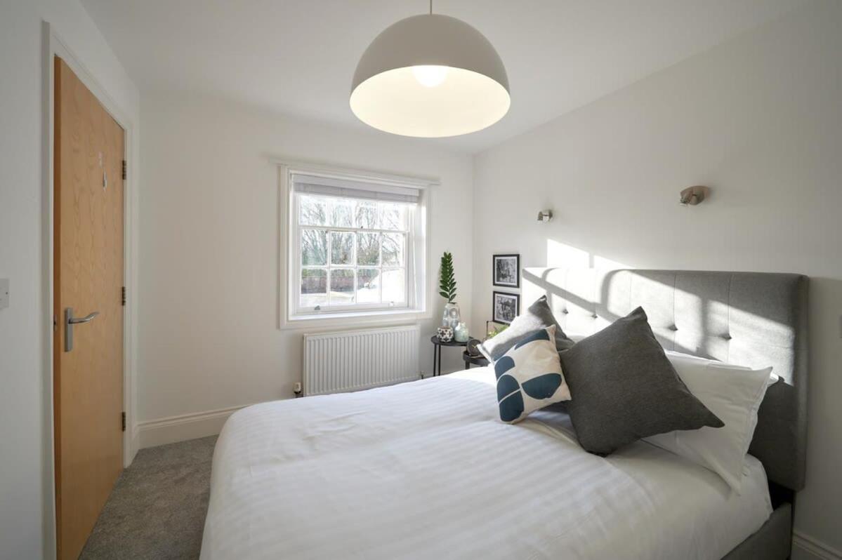 A Stylish Apartment With Parking In Preston Πρέστον Εξωτερικό φωτογραφία